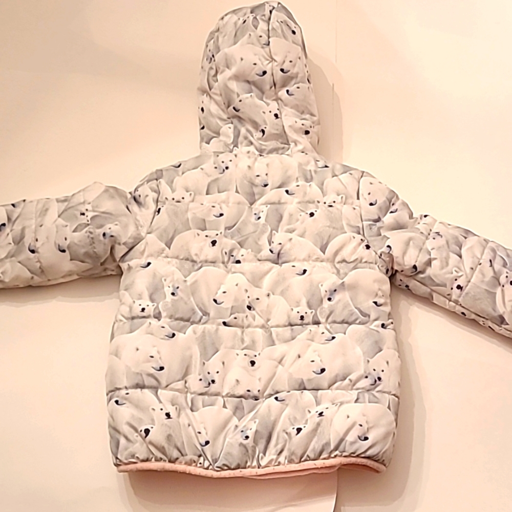 Carter's, girl's, hooded, puffer jacket. Polar bear print. Size S/4. - Picture 2 of 8